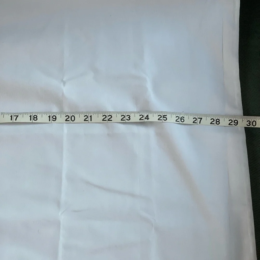 Vintage Embroidered Rose Pillowcases White Pair 29.5” by 20.5”
